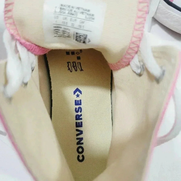 Converse Youth Chuck Taylor All Star Hi Toe Sneakers Shoes 3J234 Pink/White Sz 1 - Picture 7 of 7